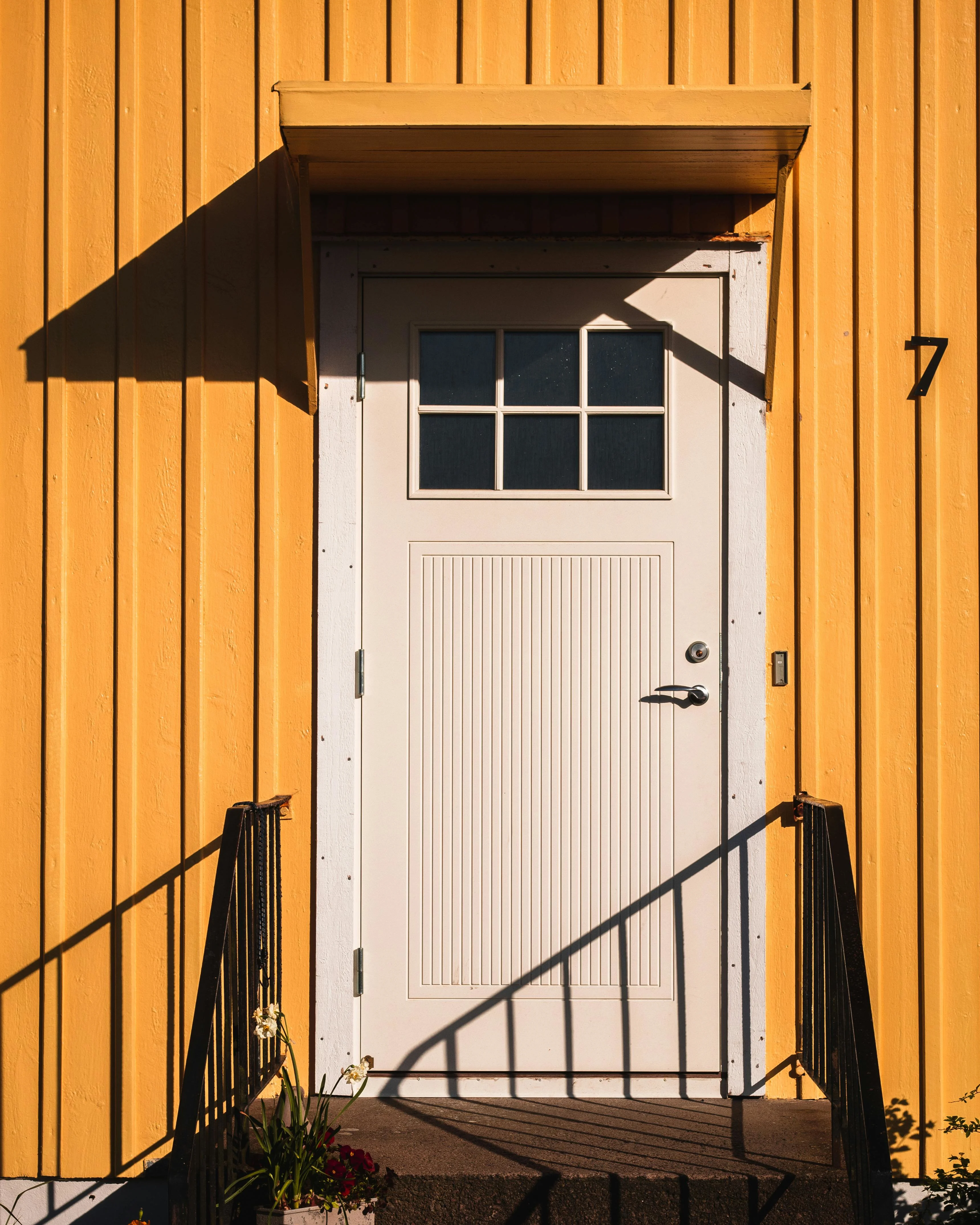 Aluminium main door fabrication in Pathardewa, Deoria